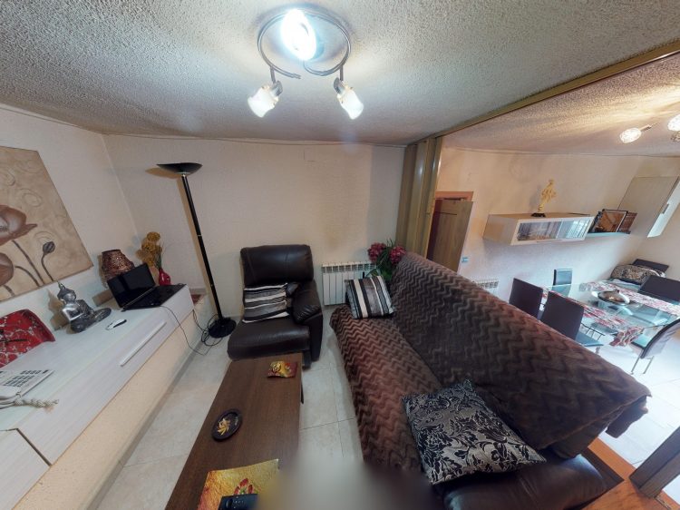 Pis-1-dorm-Andorra-06202019_125833.jpg