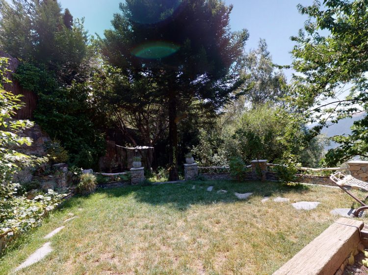 Xalet-Auvinya-07192022_133322.jpg